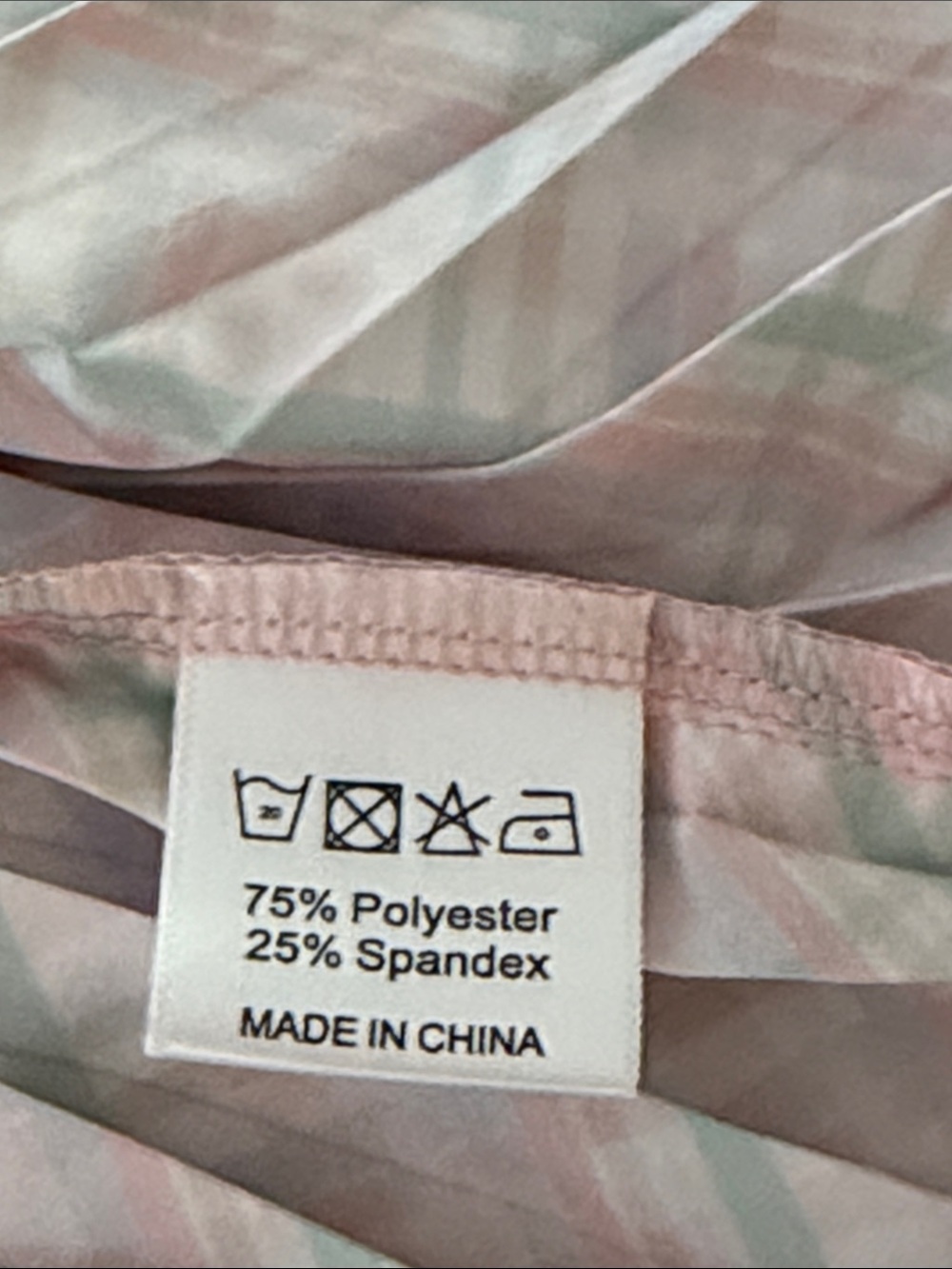 NWOT Women’s Never A Wallflower Club Plaid Pleated Mini Skort in Pink and Mint - Picture 8 of 8